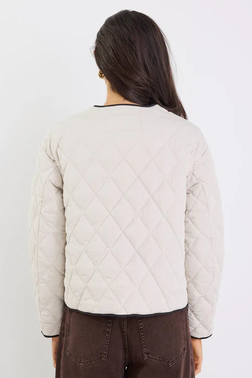 Apex Bone Collarless Quilted Contrast Piping Puffer Jacket