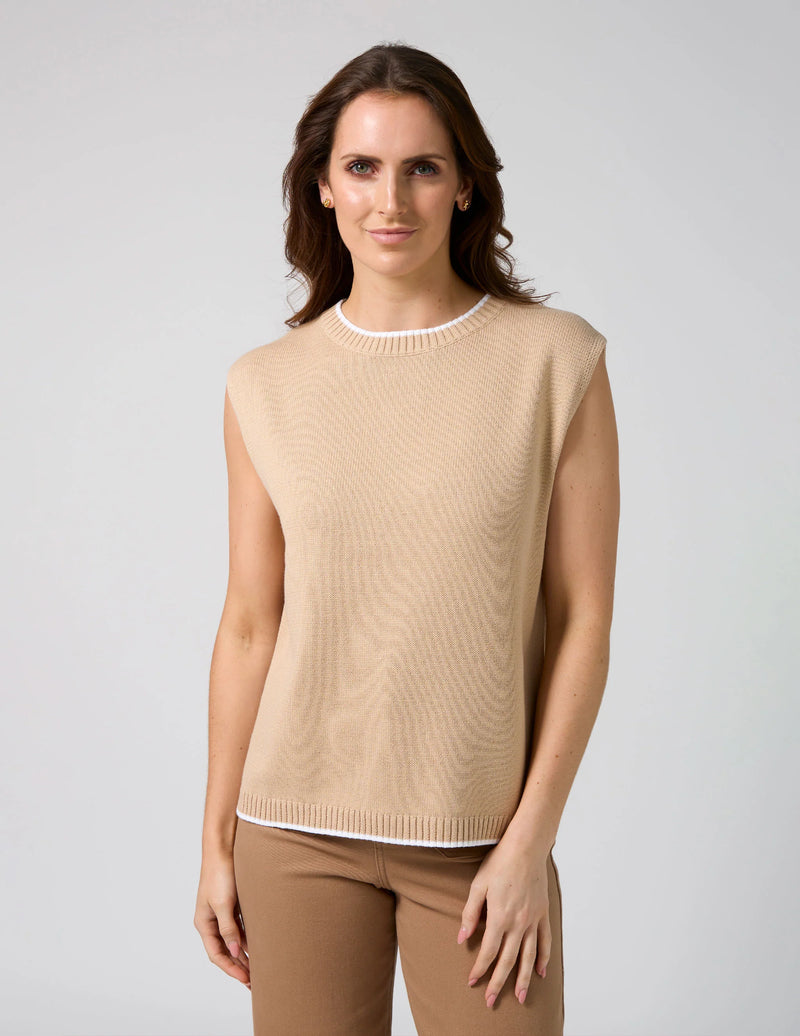 Jenni Vest Oat
