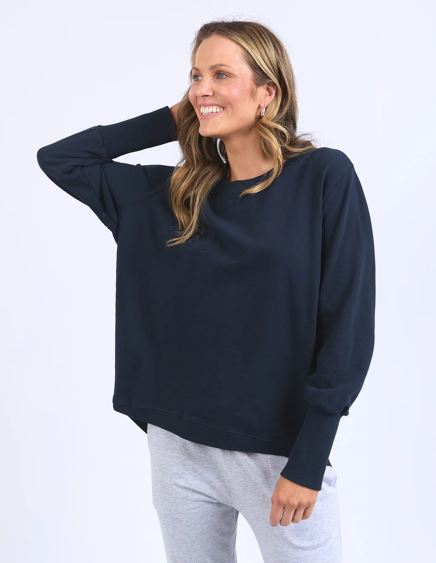 Divine Crew Navy