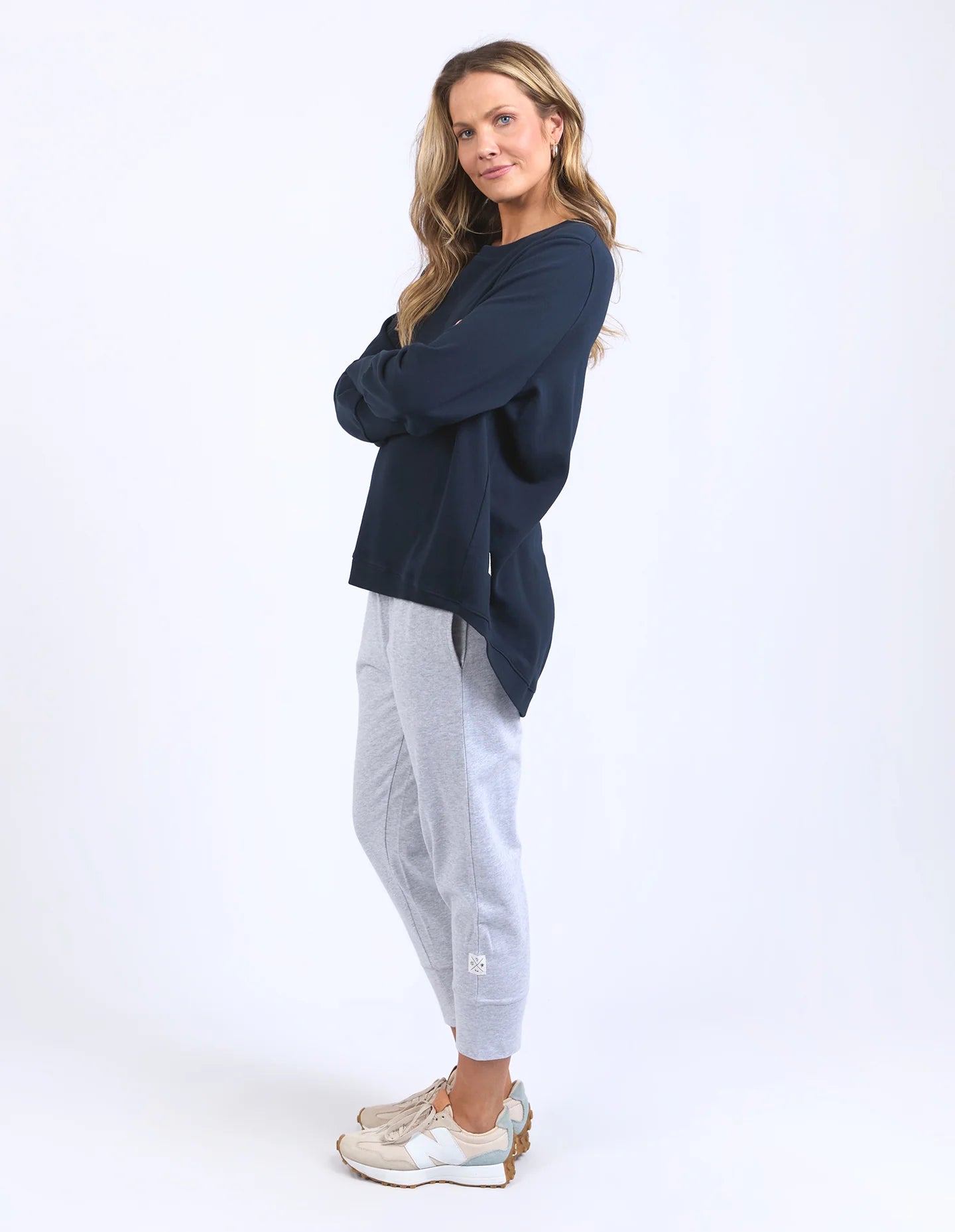 Divine Crew Navy