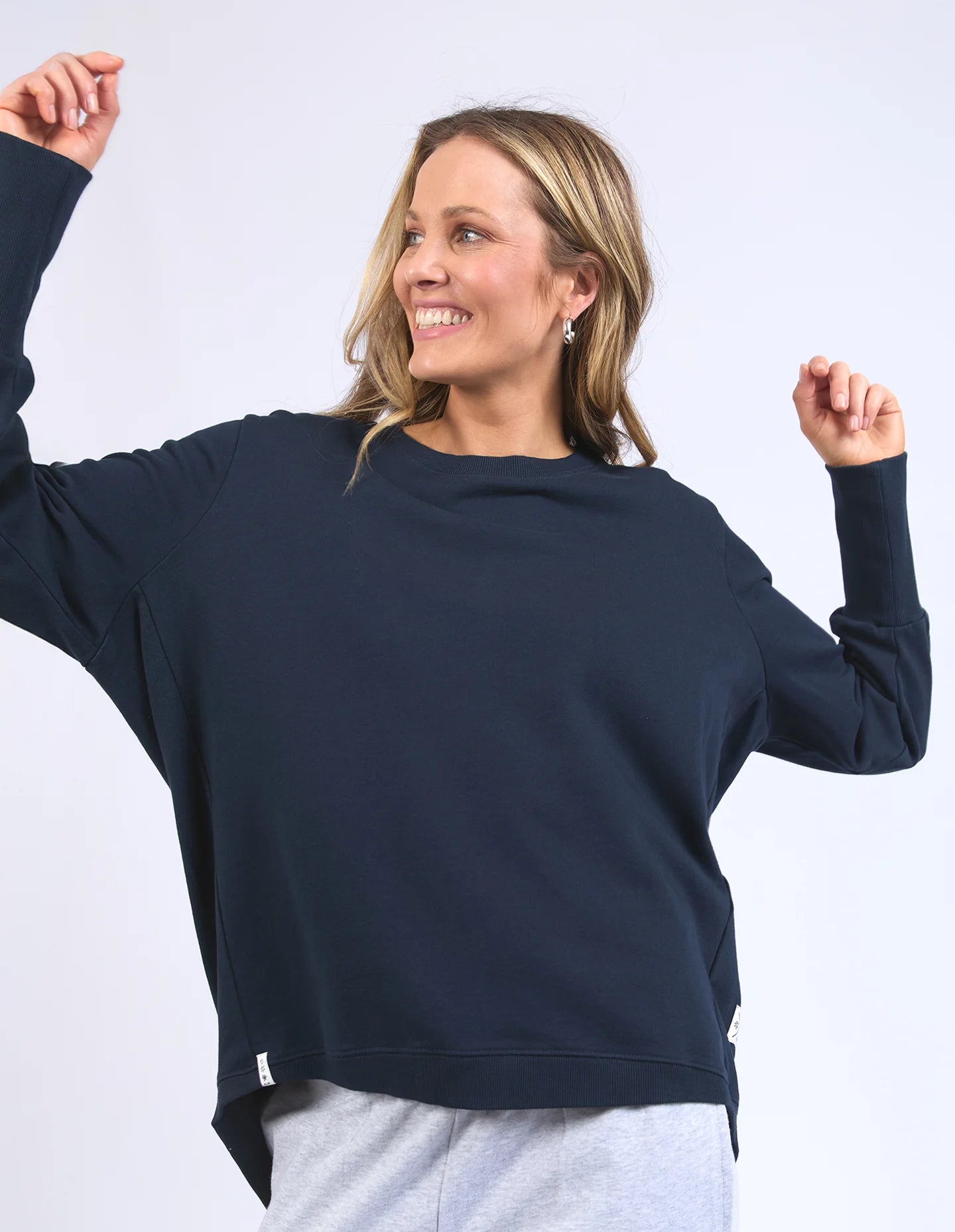 Divine Crew Navy