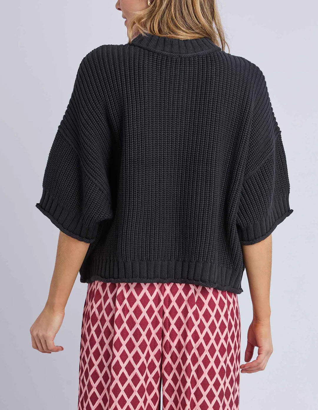 Luela Short Sleeve Knit Black
