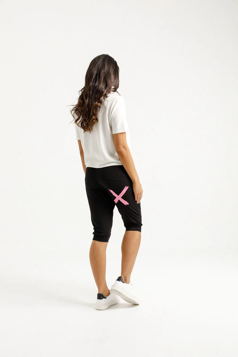 3/4 Apartment Pants Black with Candy Pink