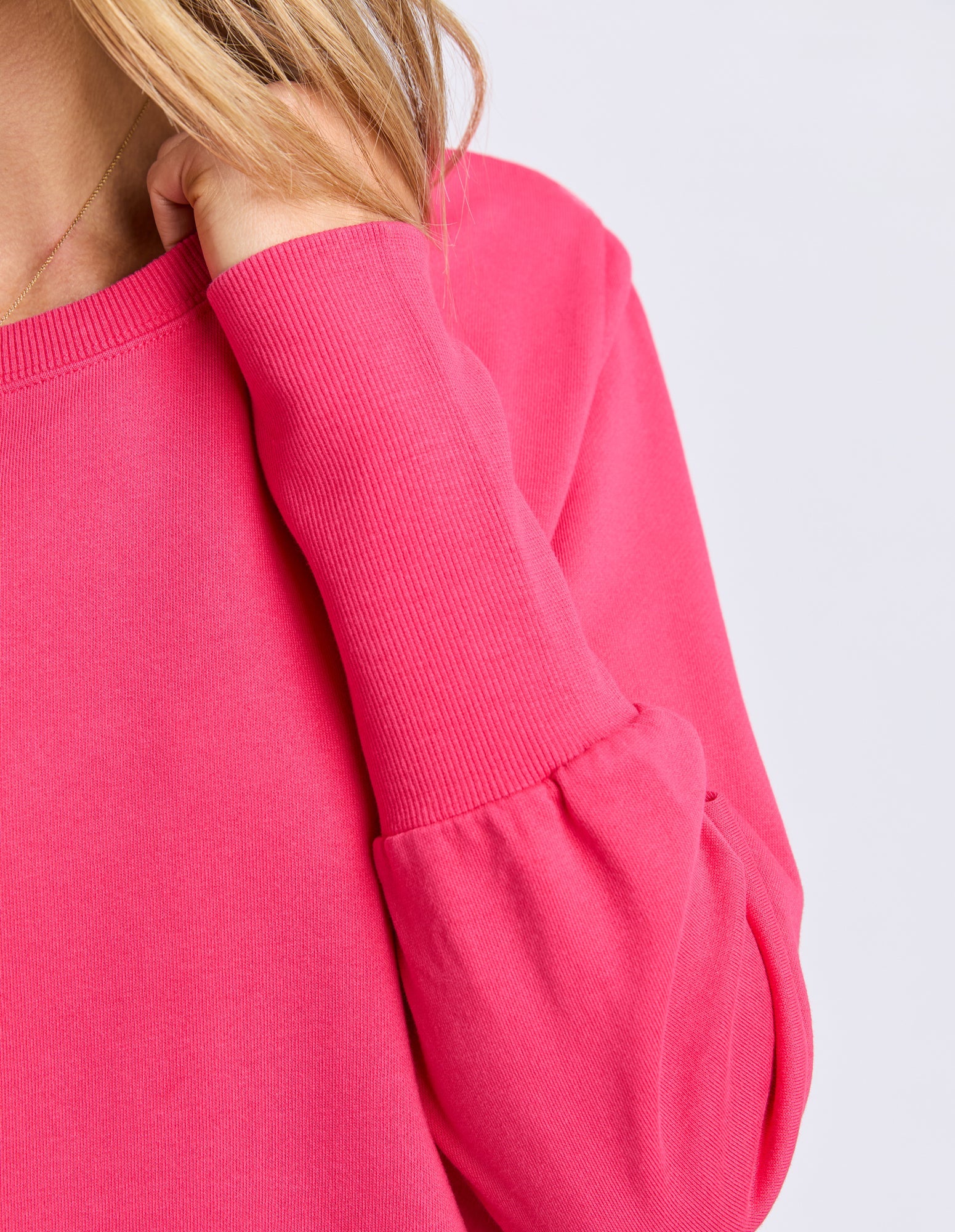 Divine Crew Dark Pink