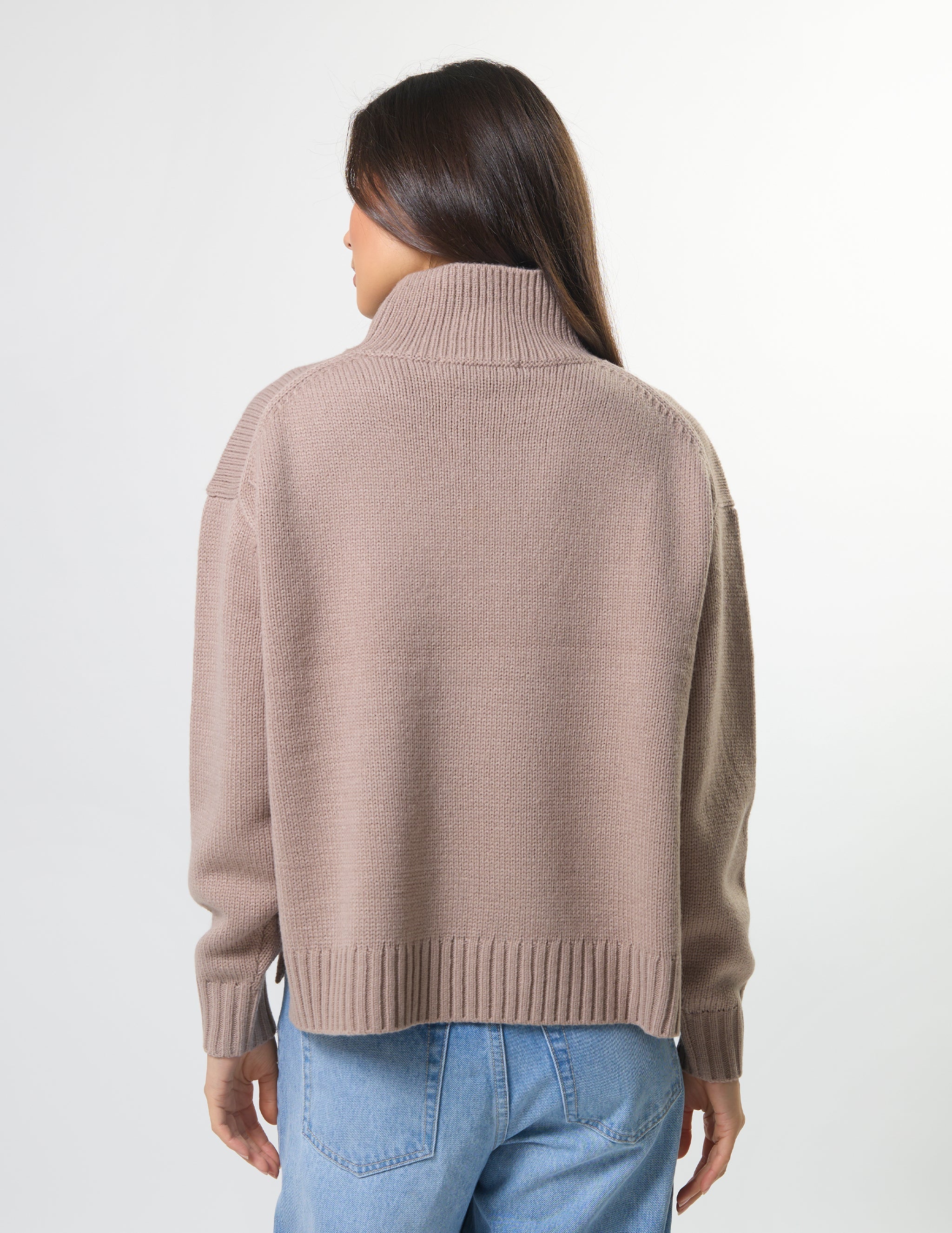 Tessa Knit Platinum
