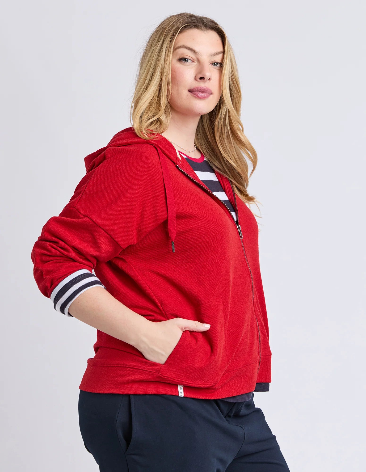 Beachy Long Sleeve Zip Hoodie Cranberry