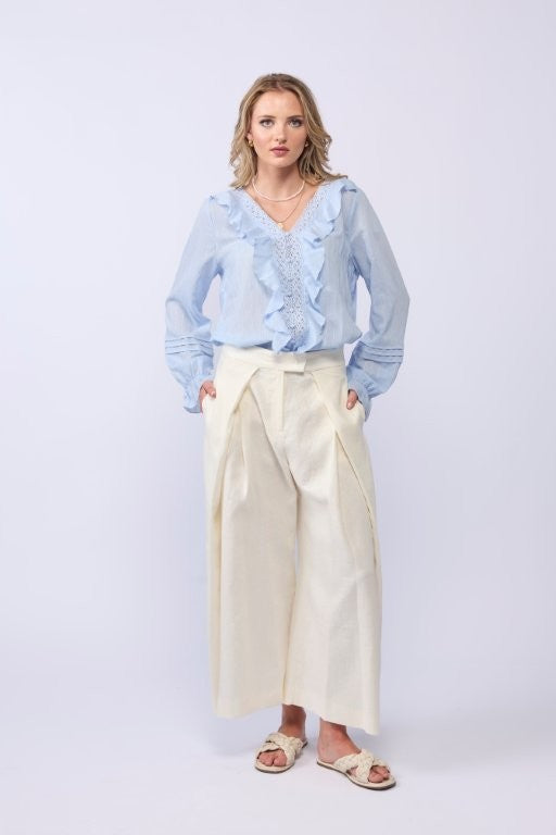 Amelia Blouse Soft Blue