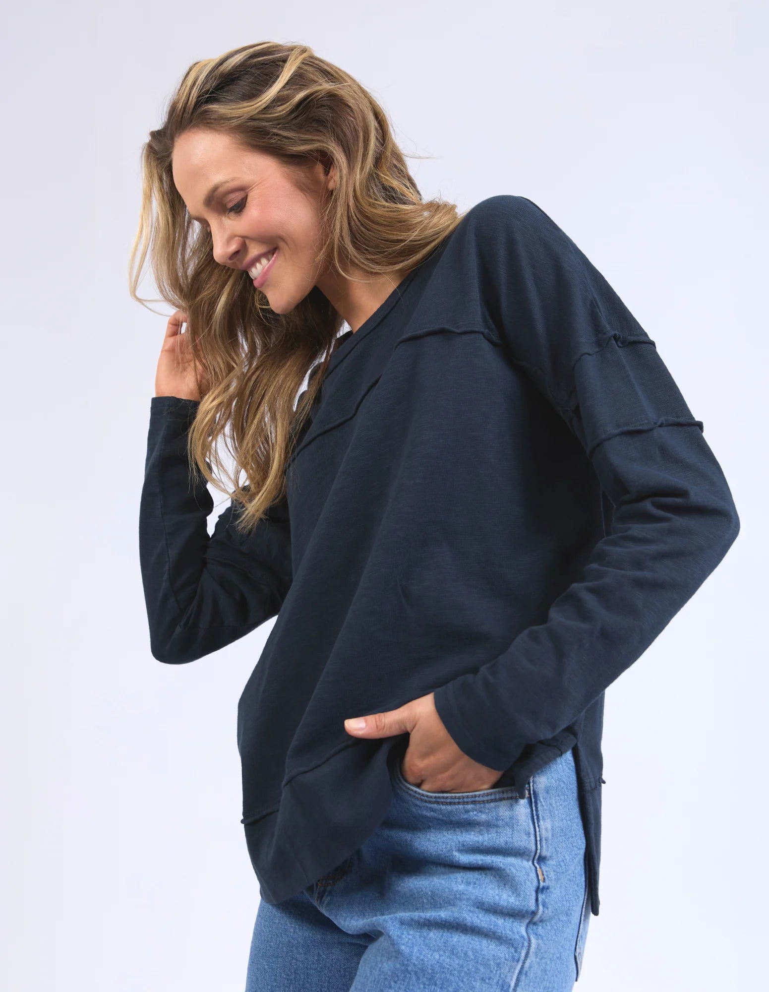 Jayne Throw On Top Navy